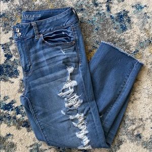 AEO Artist Crop Jeans